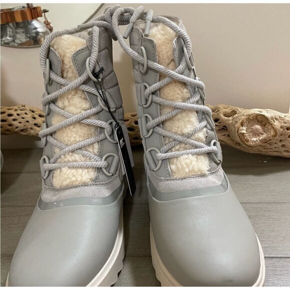 Sorel Joan Of Arctic Lite Boots size 7
Brand new never worn before! New - Picture 6 of 10